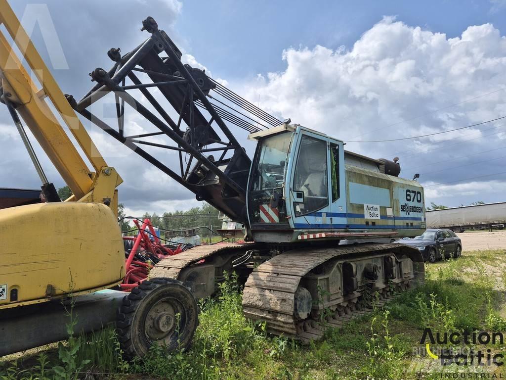 Sennebogen 670R Pásové jeřáby