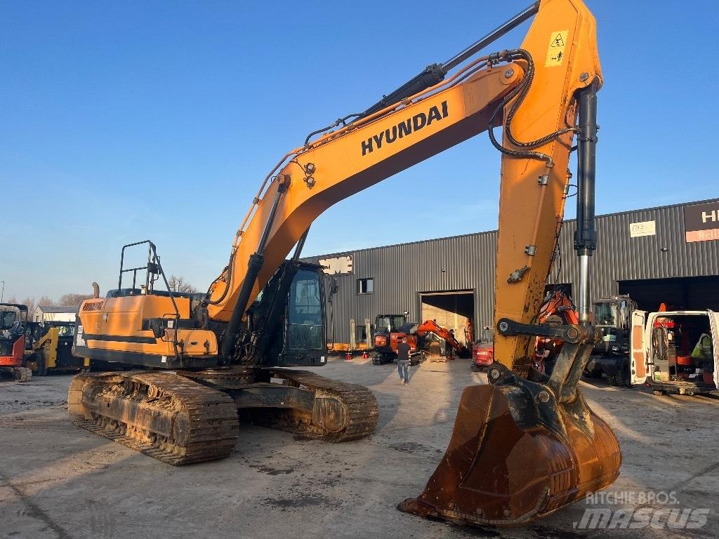 Hyundai HX 330 L Pásová rýpadla