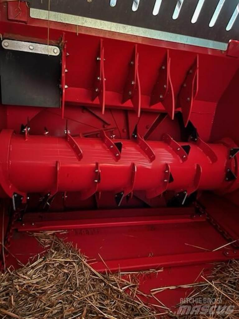 Silofarmer P 280 Drtiče a řezače balíků