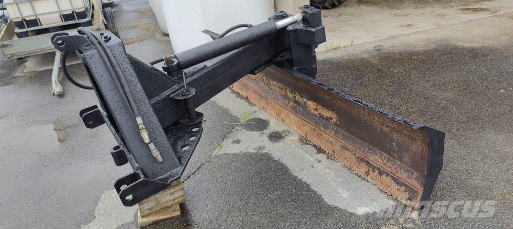 Esko 250 H Tažené radlice