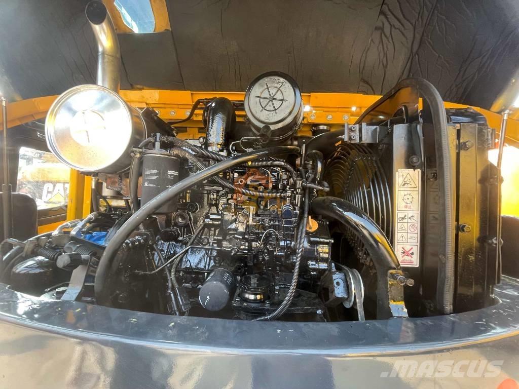 Hyundai 60w-9 Pásová rýpadla