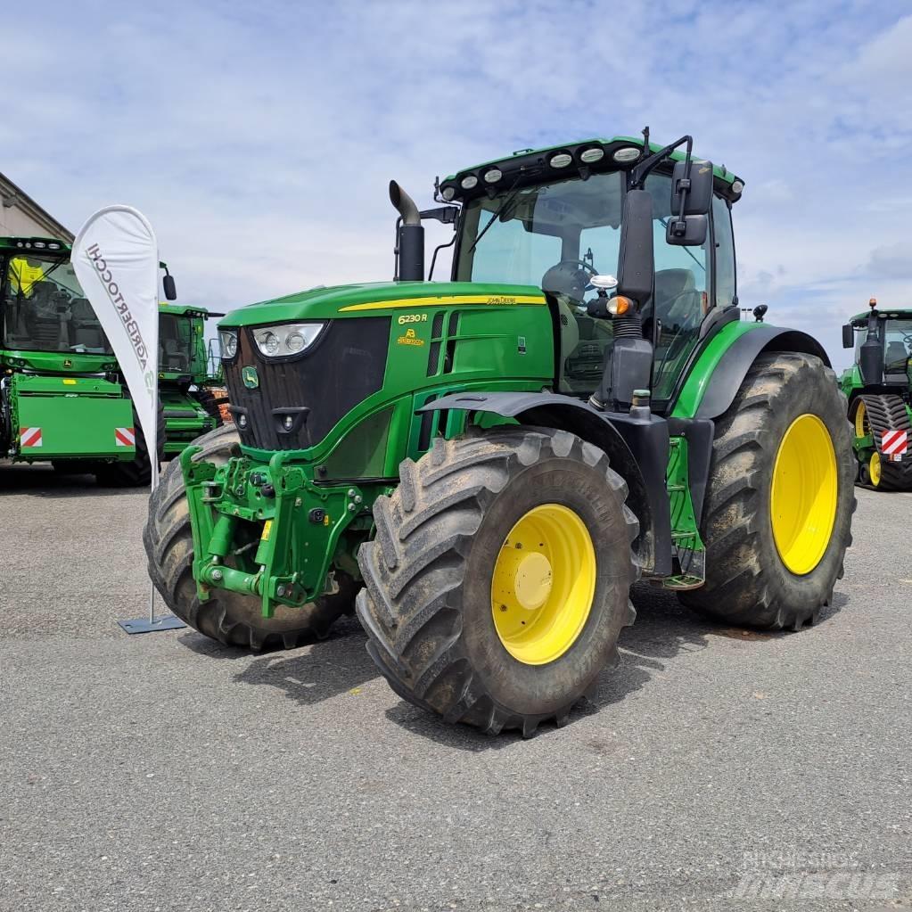 John Deere 6230 Traktory