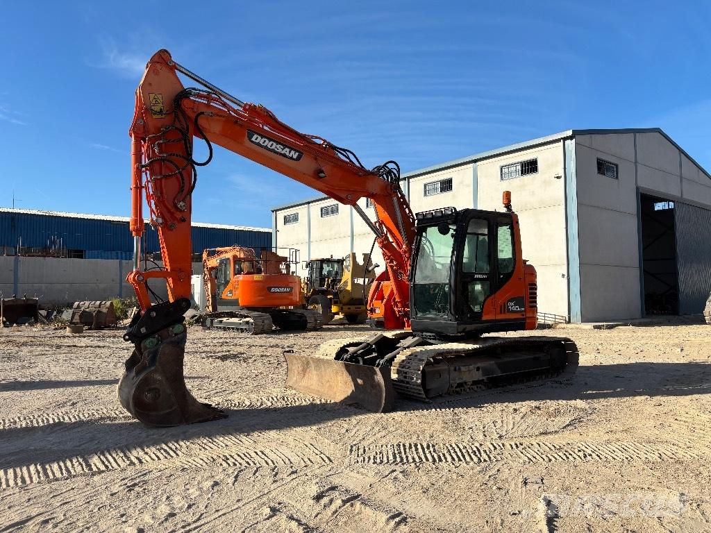 Doosan DX 140 LCR-3 Pásová rýpadla