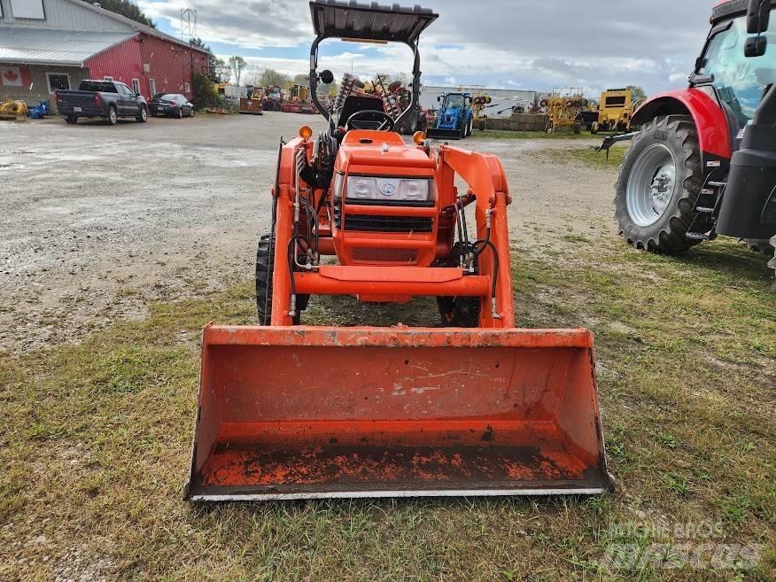 Kubota L 3400 DT Traktory