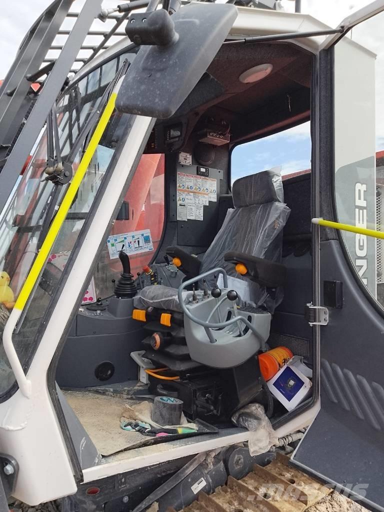 Sandvik Ranger DX800 Povrchové vrtací stroje
