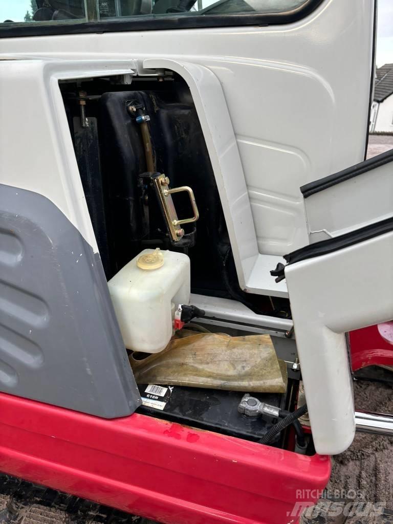 Takeuchi TB 250 Mini rýpadla < 7t