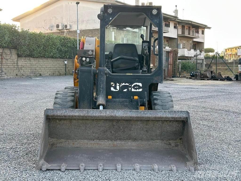 JCB 225 Mininakladače