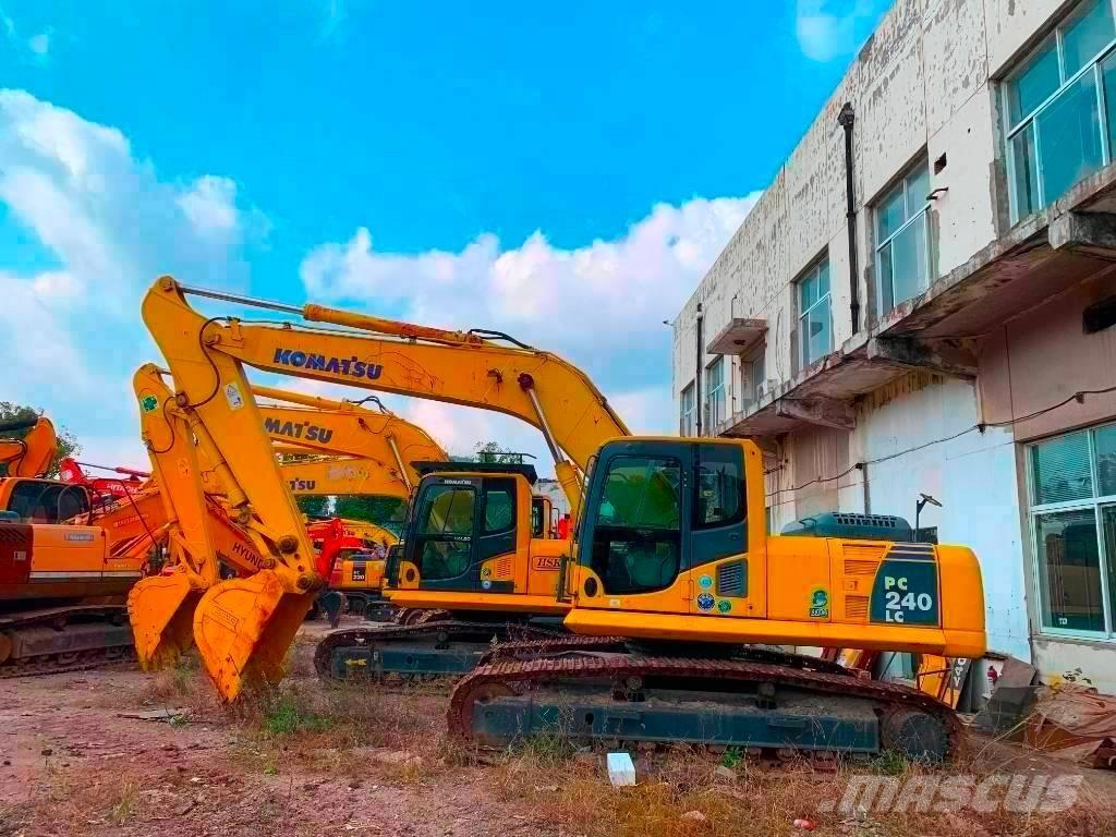 Komatsu PC 240 Pásová rýpadla