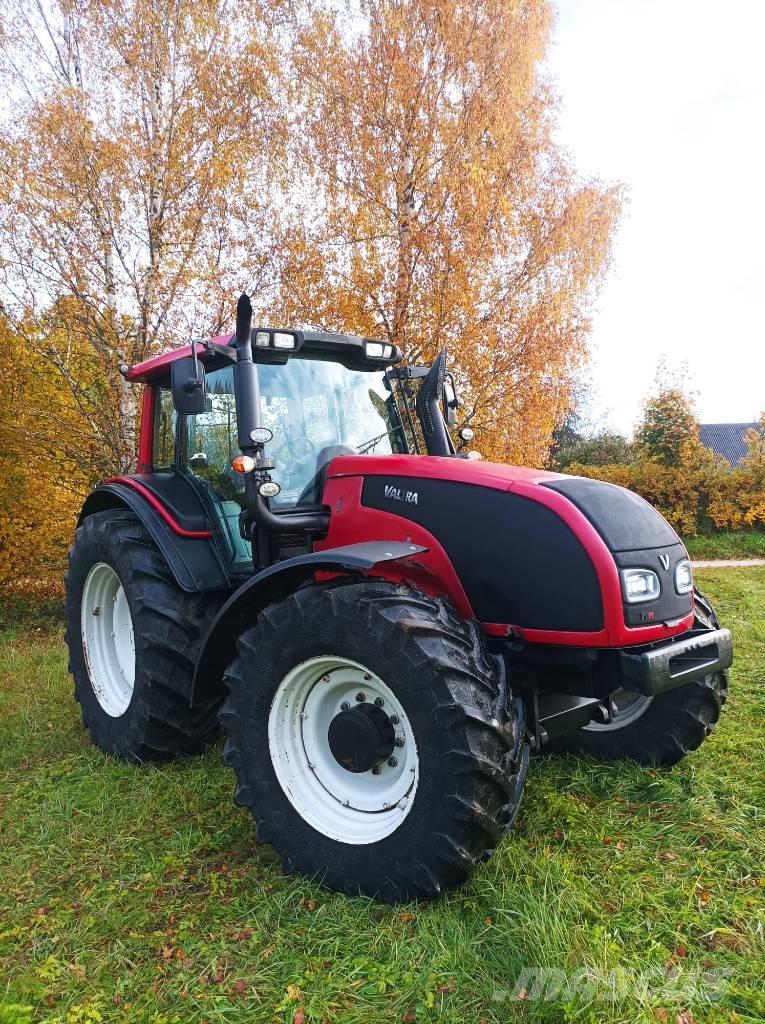 Valtra T 191 Traktory