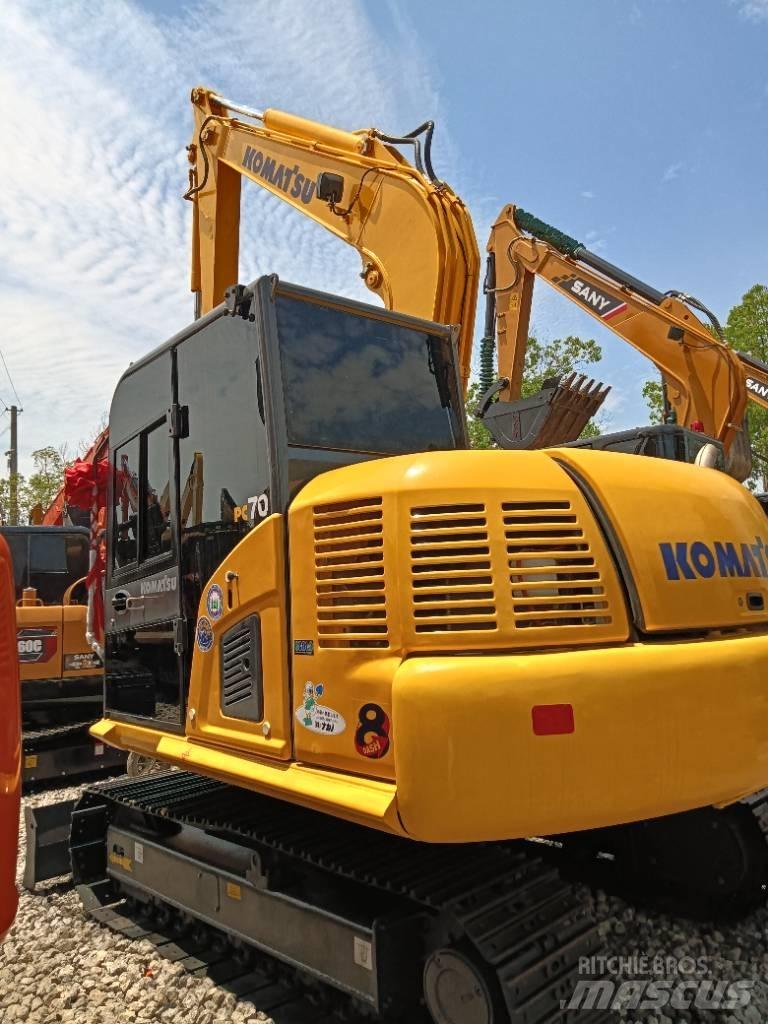 Komatsu PC 70 Pásová rýpadla