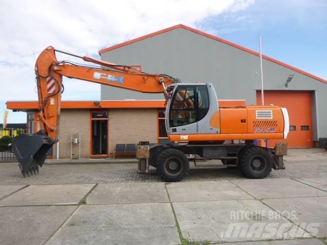 Fiat-Kobelco E215W Kolová rýpadla