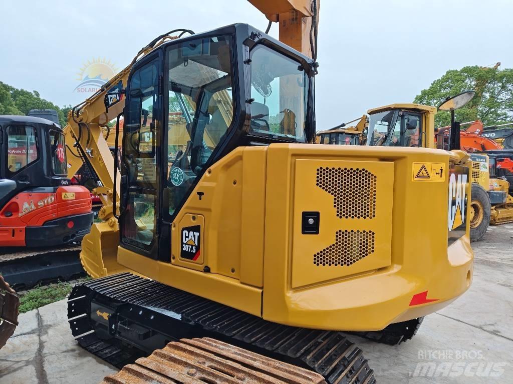 CAT 307.5 Mini rýpadla < 7t