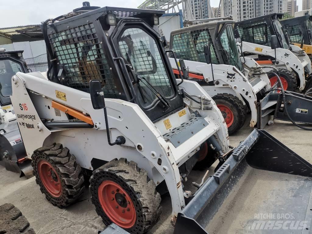 Bobcat S 16 Smykem řízené nakladače