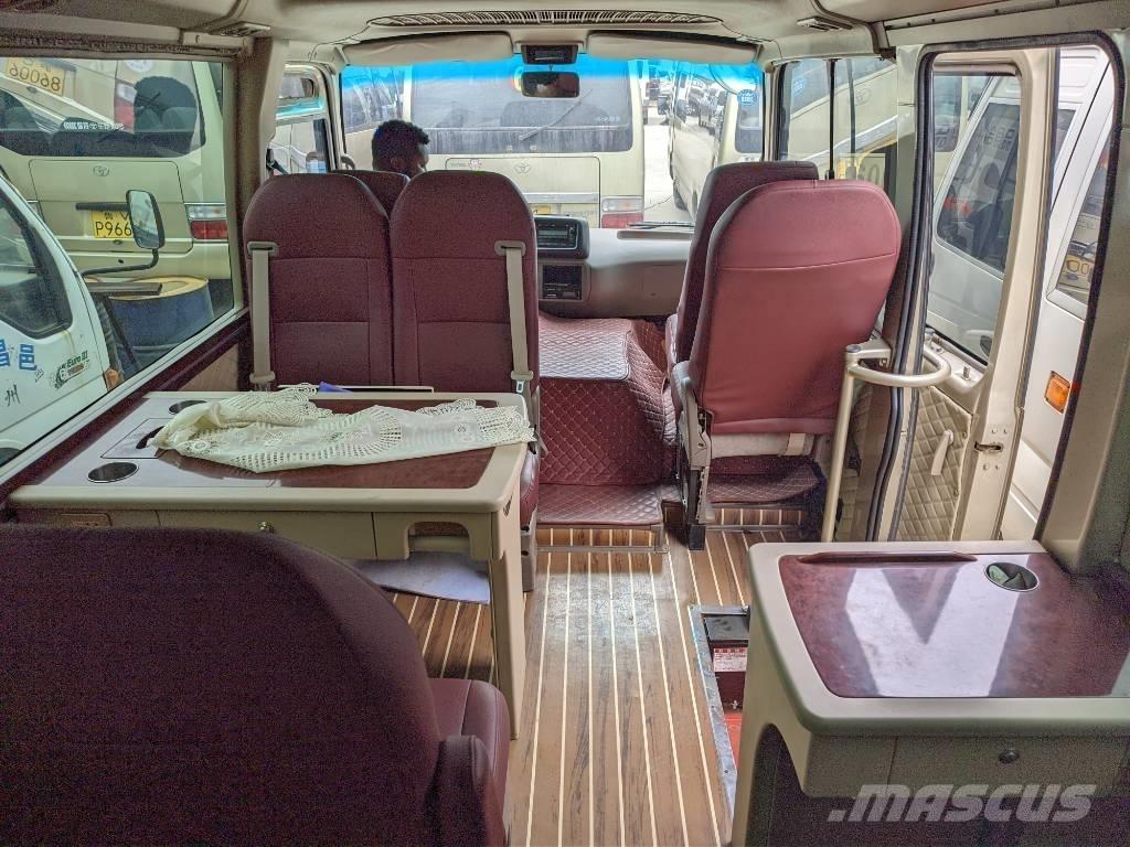 Toyota Coaster Bus Minibusy