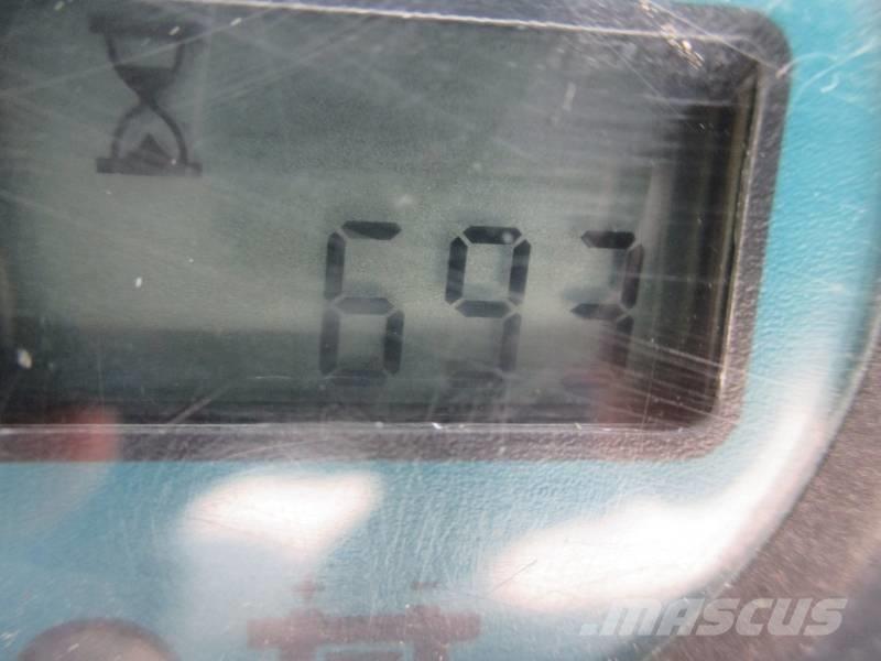 Haulotte Compact 14 Nůžková zvedací plošina