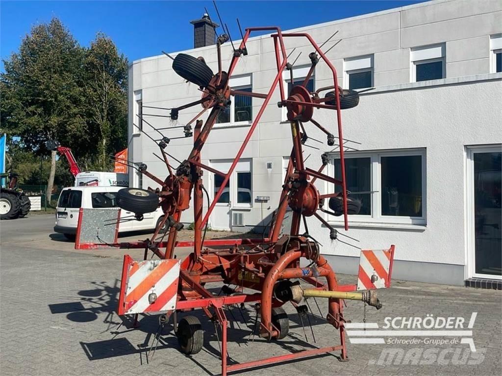 Kuhn GF 6301 MH Obraceče a shrabovače sena