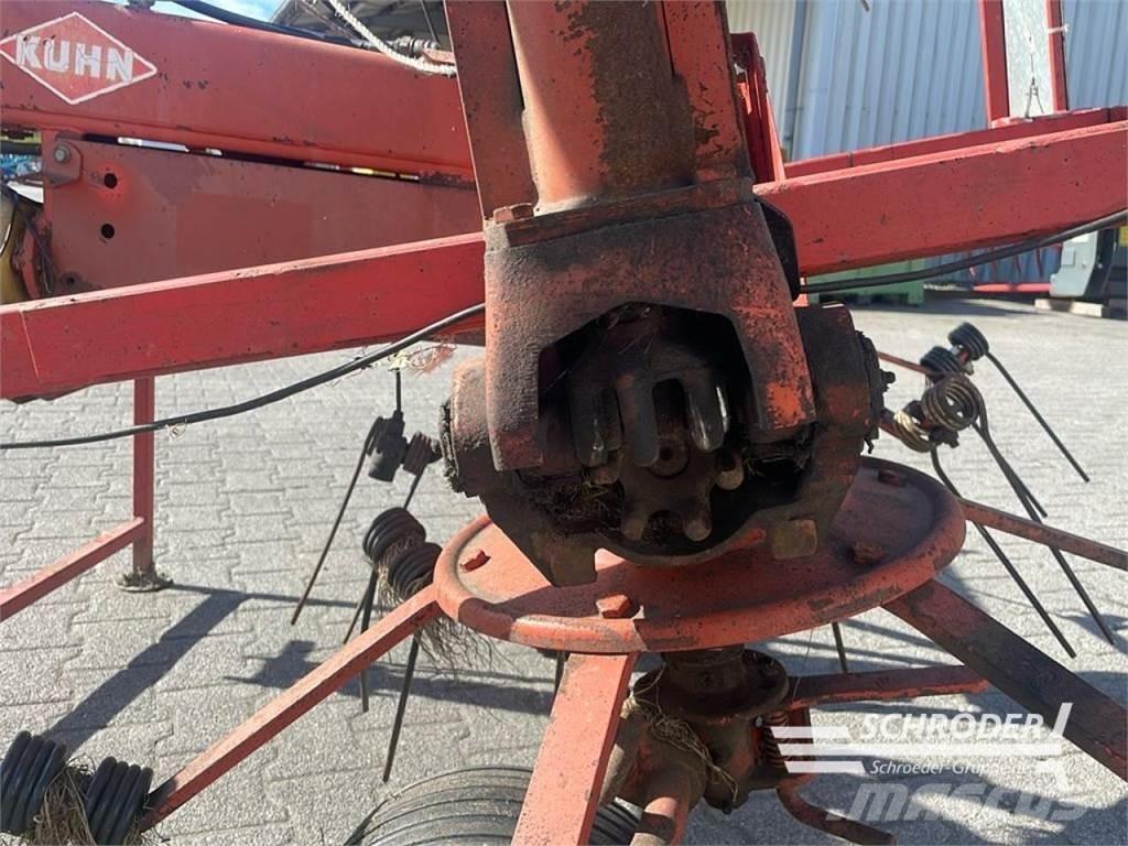 Kuhn GF 6301 MH Obraceče a shrabovače sena