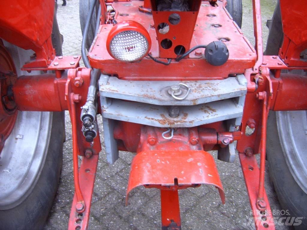Farmall 560 Traktory