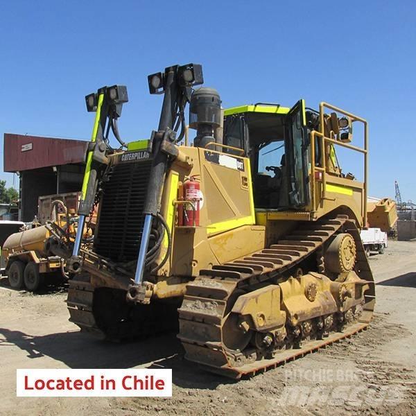 CAT D8T-15 Pásové dozery