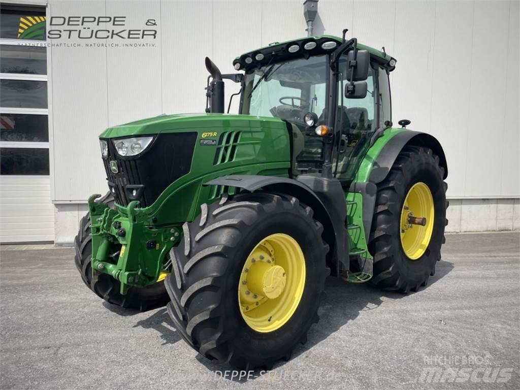 John Deere 6175R Traktory