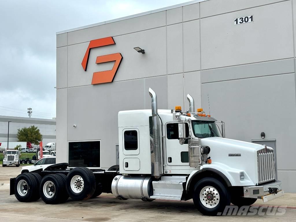 Kenworth T 800 Tahače