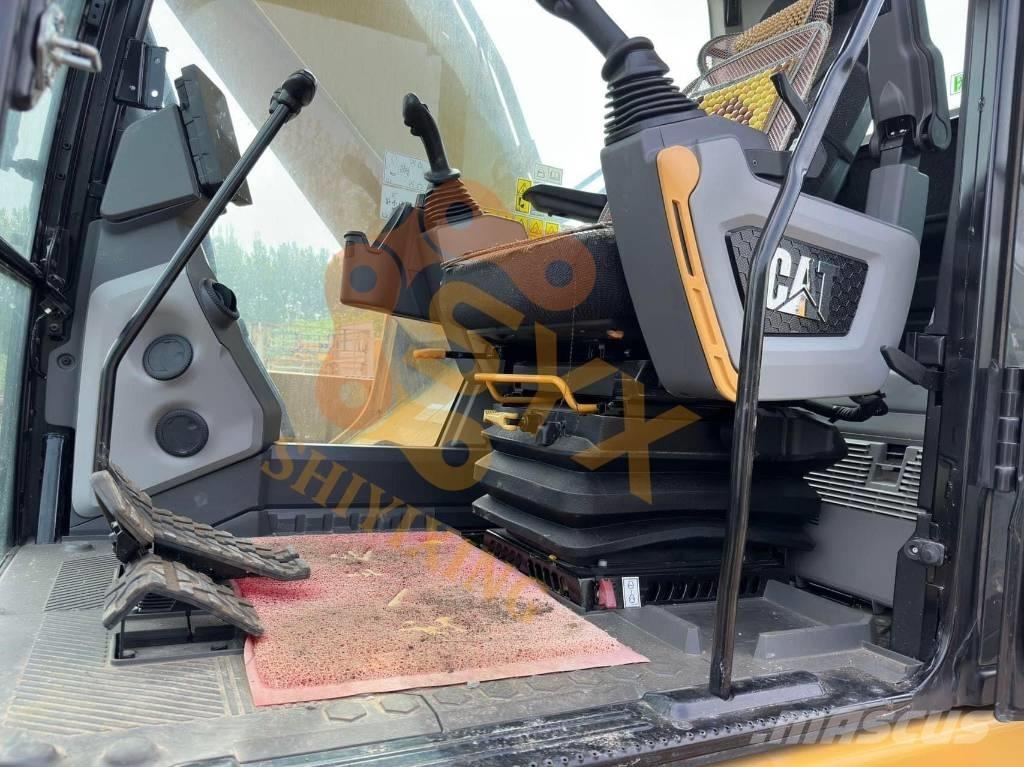 CAT 330 Pásová rýpadla
