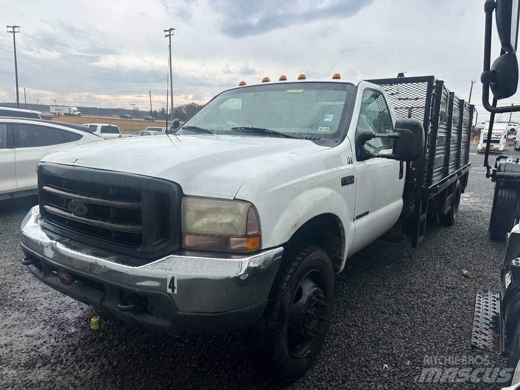 Ford F 550 Další