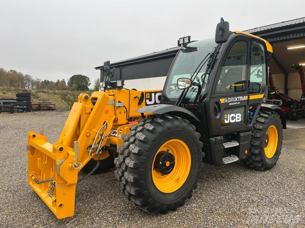 JCB 542-70 Agri Xtra Teleskopické manipulátory