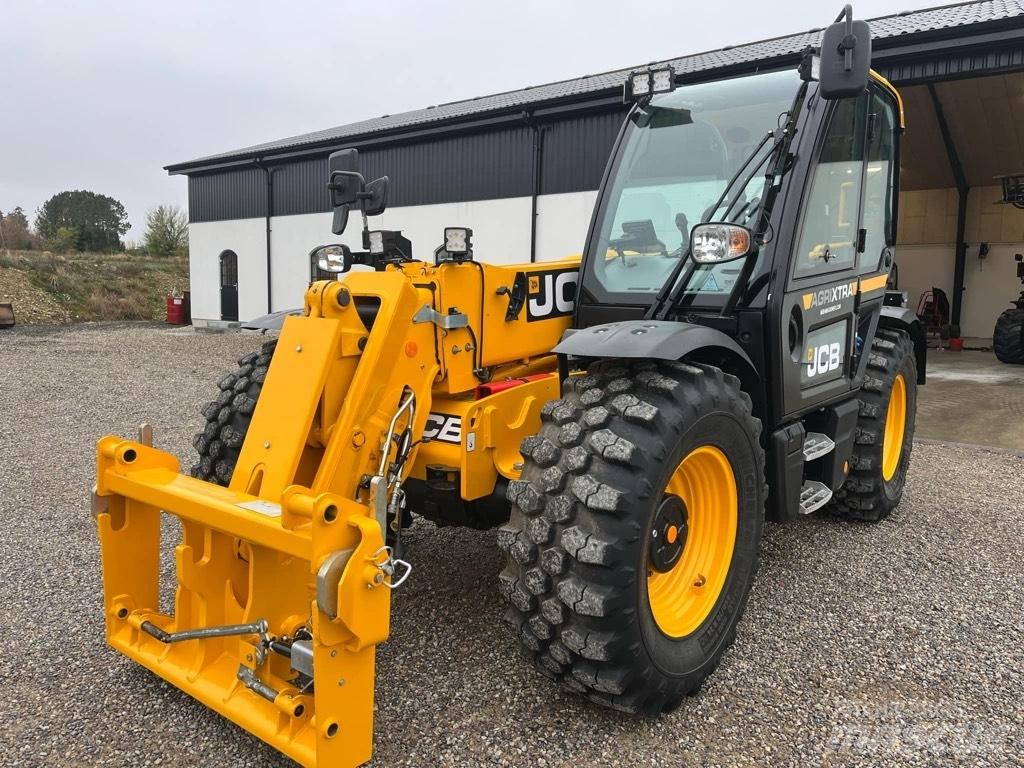JCB 542-70 Agri Xtra Teleskopické manipulátory