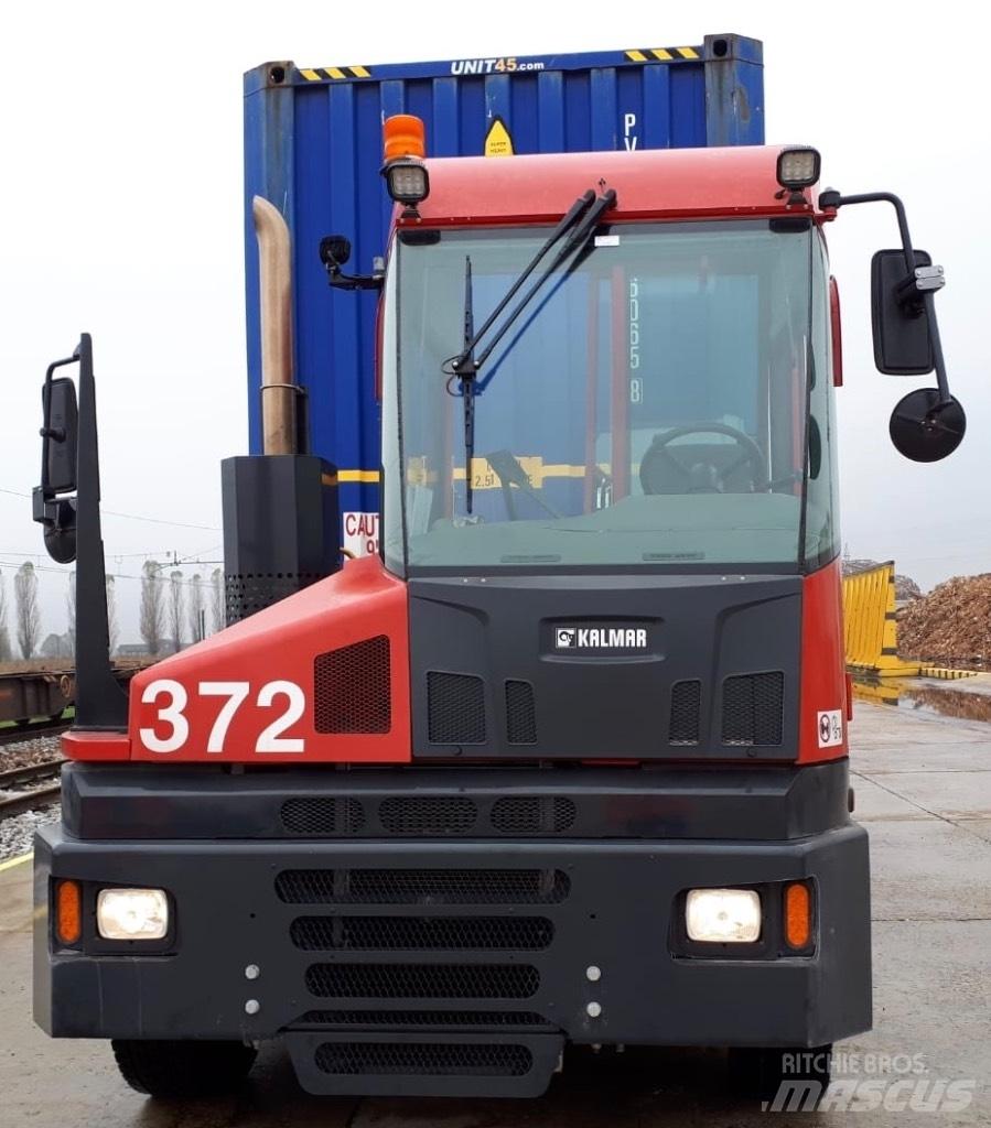 Kalmar T2 Terminálový tahač