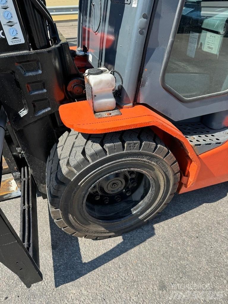 Toyota 8FBMT50 Akumulátorové vozíky