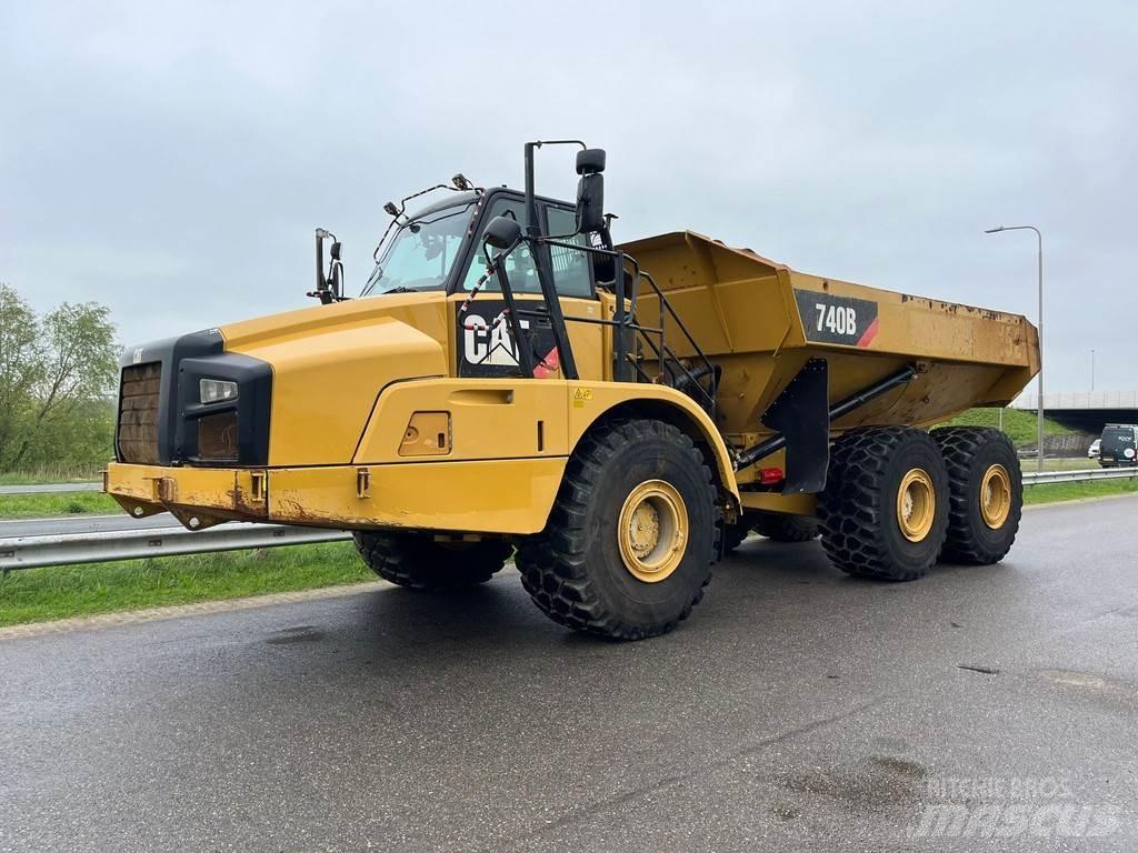 CAT 740B Kloubové dempry