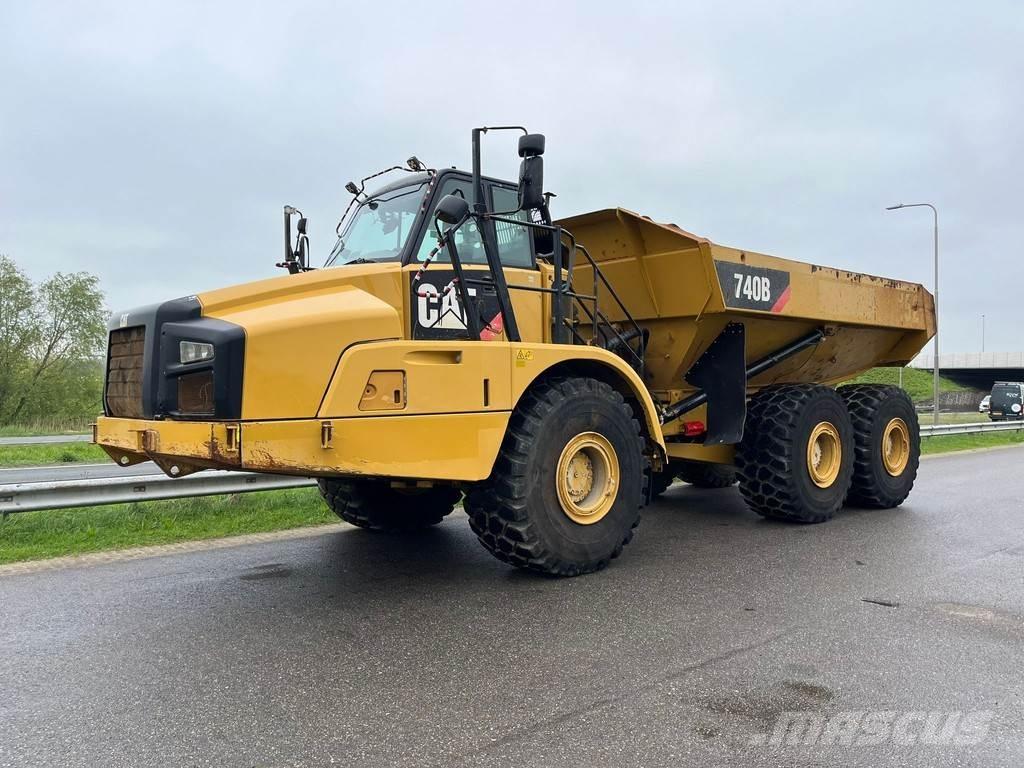 CAT 740B Kloubové dempry