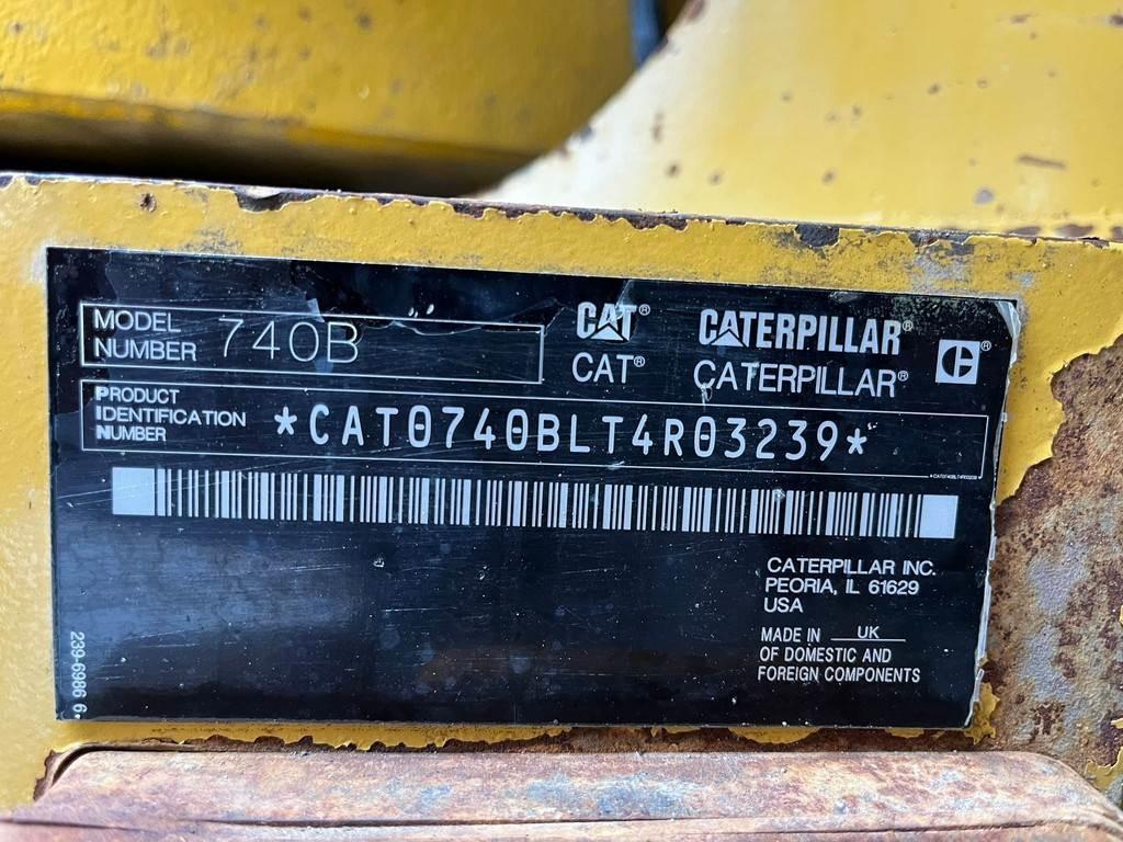 CAT 740B Kloubové dempry
