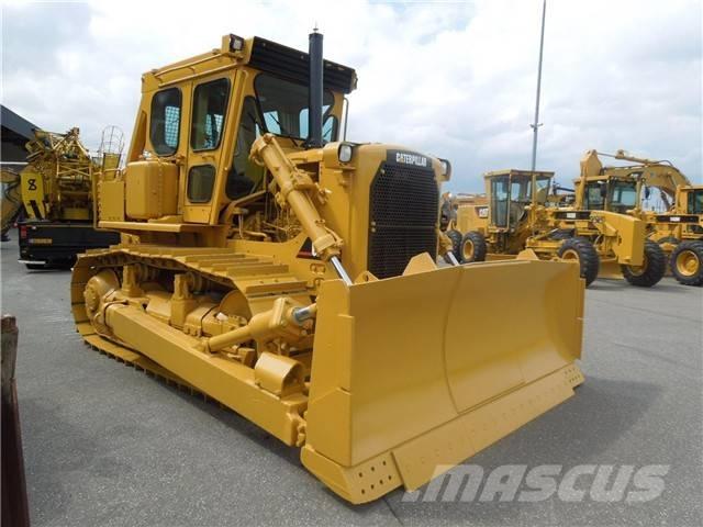 CAT D 7 G Pásové dozery