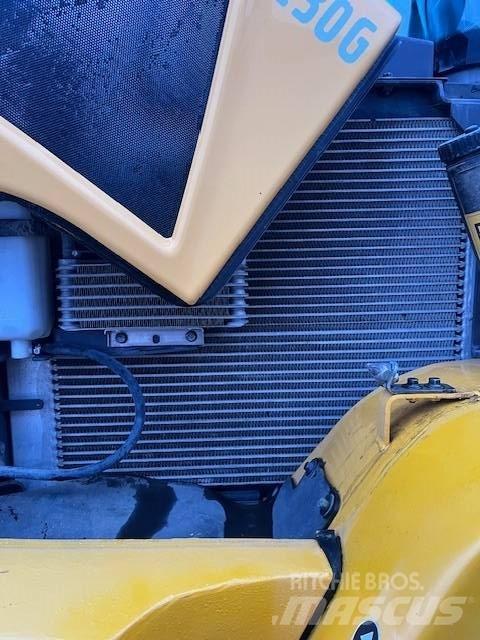 Volvo L 30 G Kolové nakladače