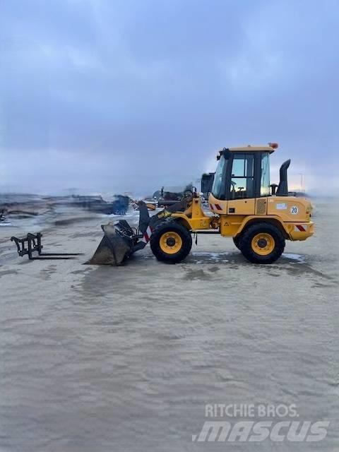 Volvo L 30 G Kolové nakladače