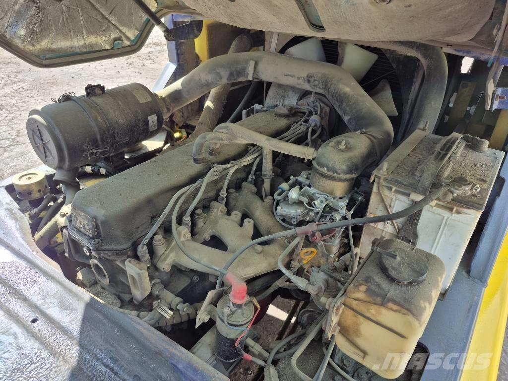 Komatsu FG 40 ZT Další