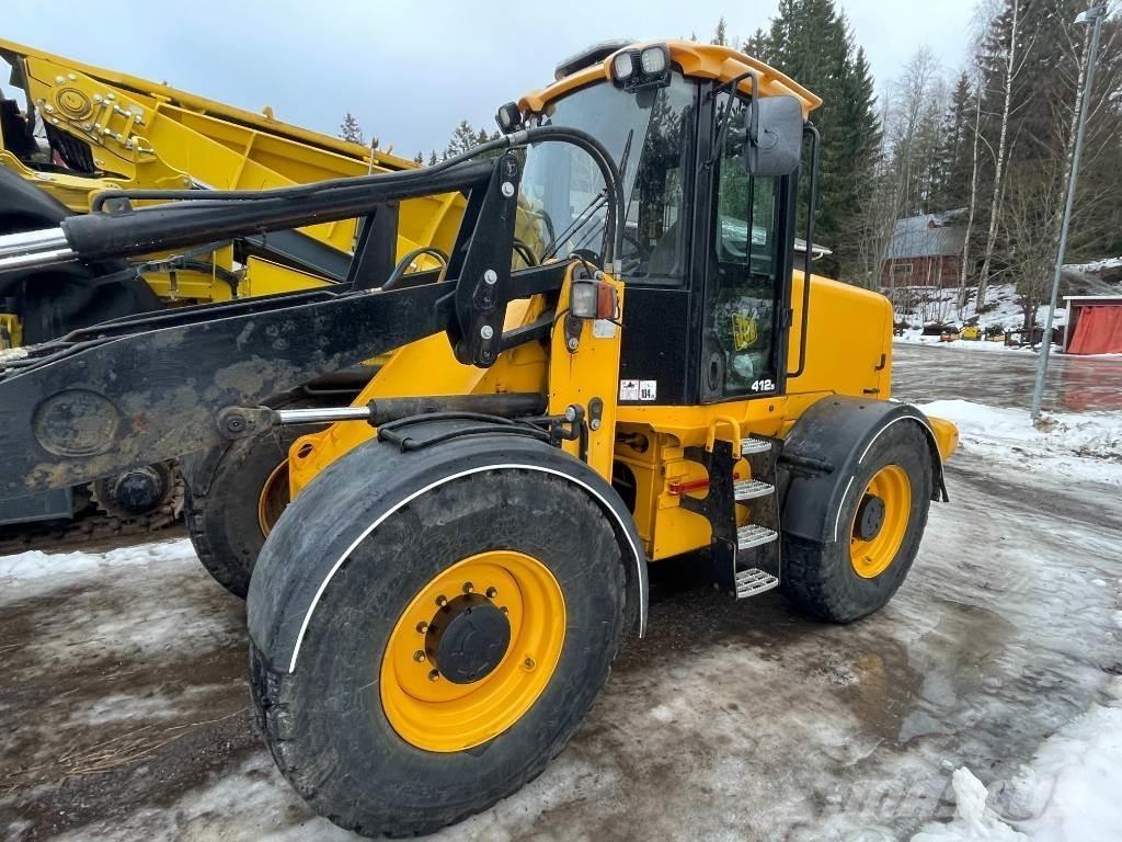 JCB 412 S Kolové nakladače
