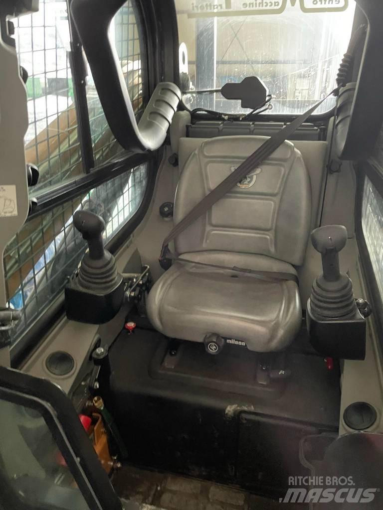 CASE TVB450B Manipulace s materiálem – ostatní