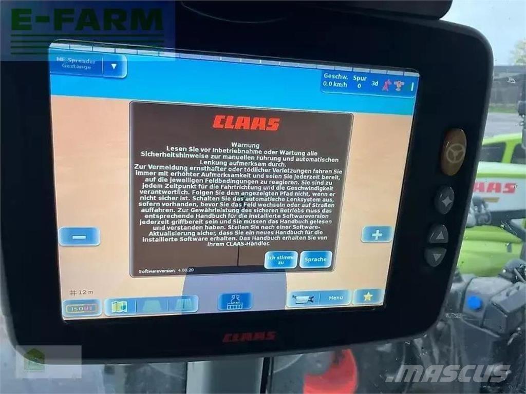 CLAAS axion 920 Traktory