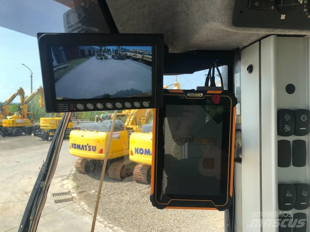 Volvo L90H Kolové nakladače