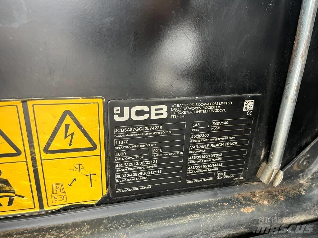 JCB 540-140 Teleskopické manipulátory
