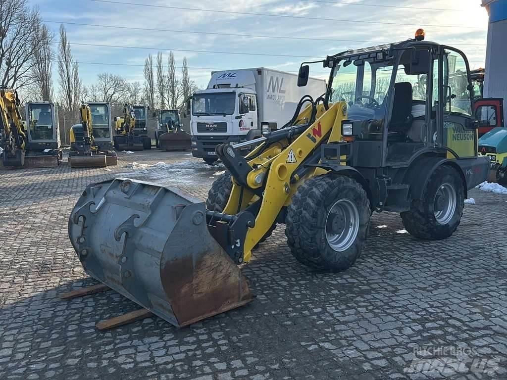 Wacker Neuson WL70 Kolové nakladače