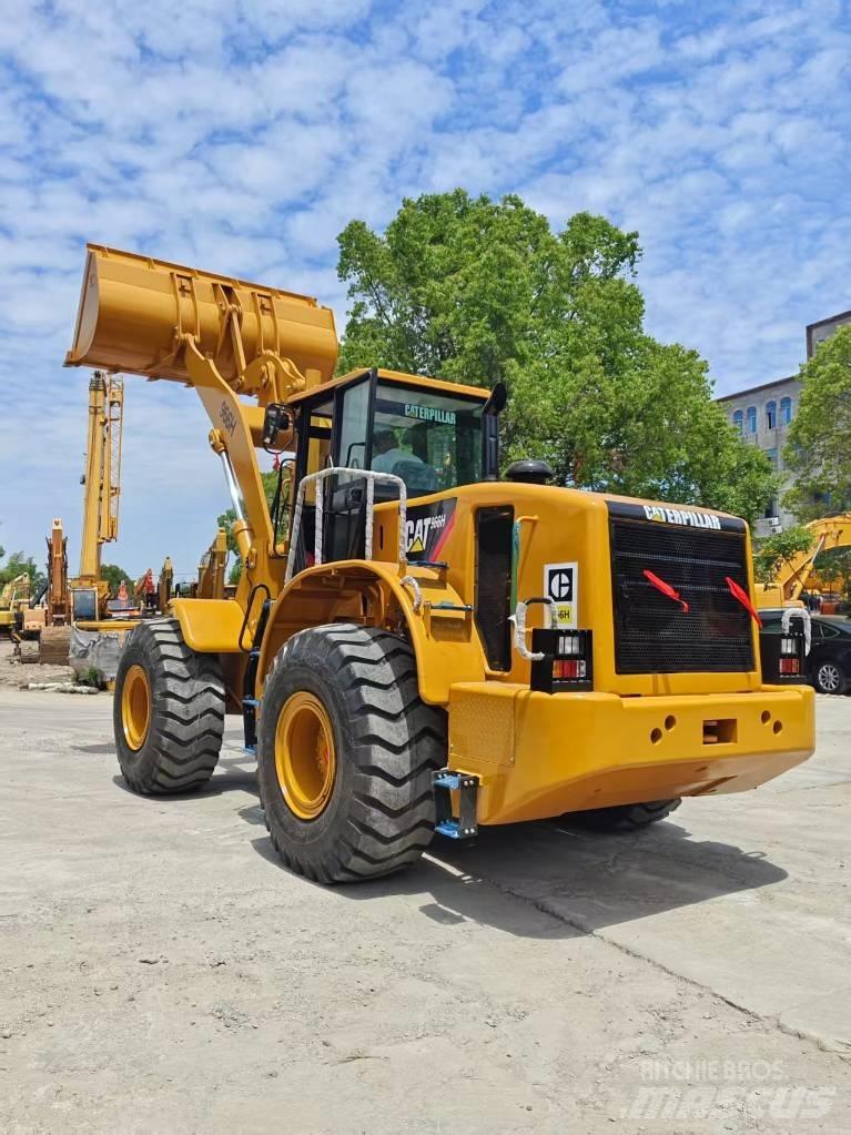 CAT 966 H Kolové nakladače