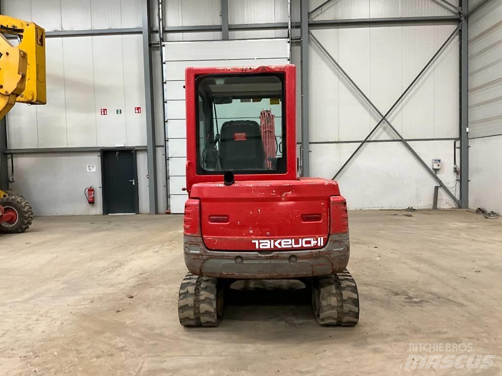 Takeuchi TB 235 Mini rýpadla < 7t