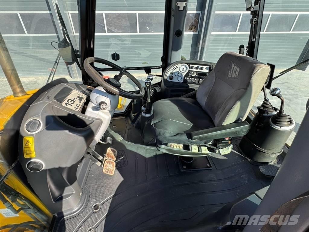 JCB 3 CX Rýpadlo-nakladače