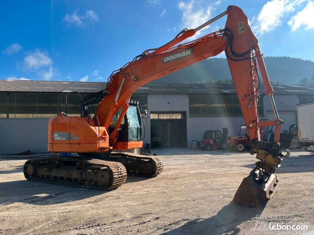 Doosan DX 235 LCR Pásová rýpadla