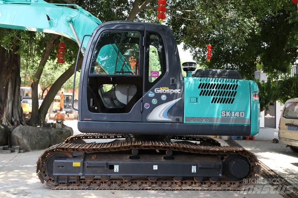 Kobelco SK140-8 Midi rýpadla 7t - 12t