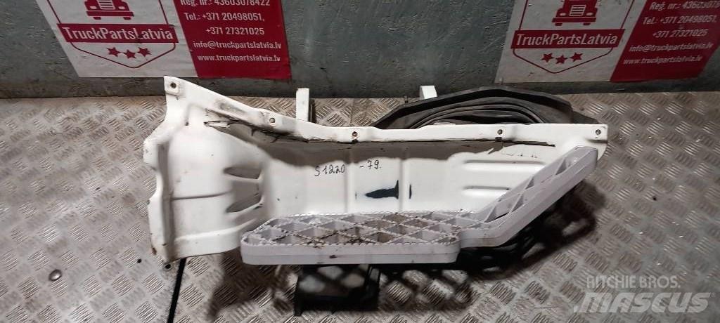 Scania G 400   1426107 Kabiny a interiér